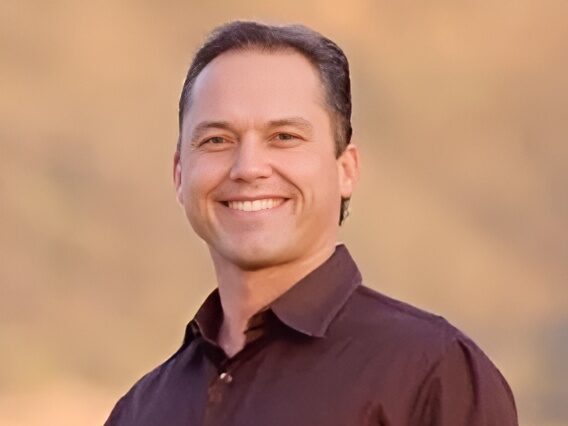 Dr Dan Jurgens